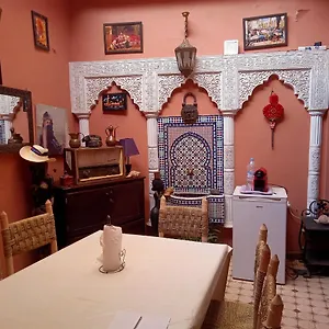 Tifor Nocleg ze śniadaniem